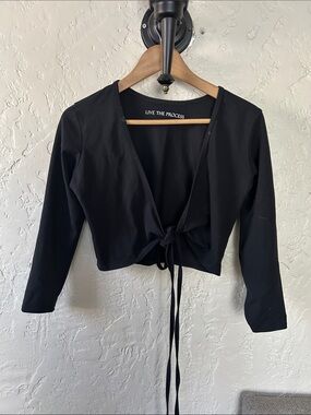 Live The Process Zen Wrap Top